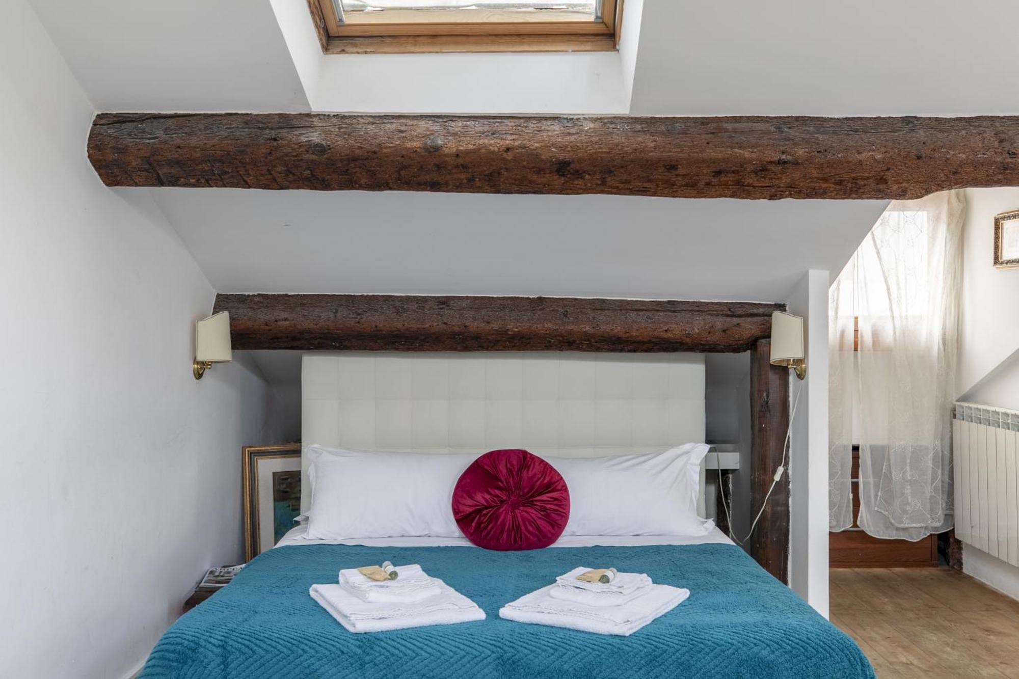 Nice Lovely Attic For 4 Person With Wifi - A/C Venice Exterior photo